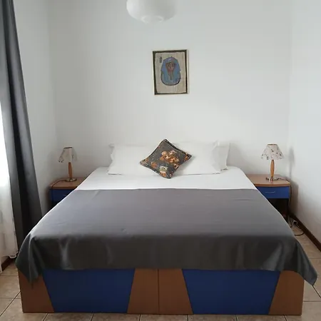 House Prodanovi 4*