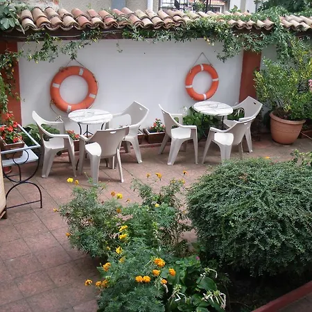 House Prodanovi 4*