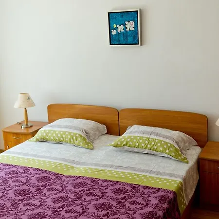 House Prodanovi 3*