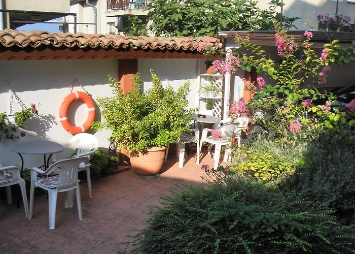 Konukevi House Prodanovi 4*