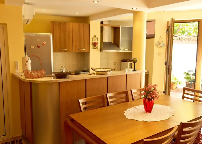 Konukevi House Prodanovi